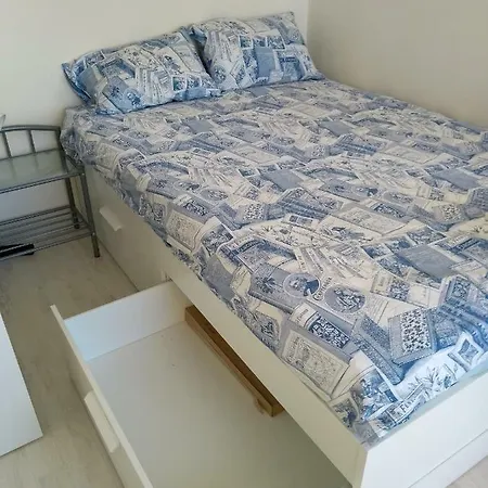 Snug Near Airport And Metro * Sofia